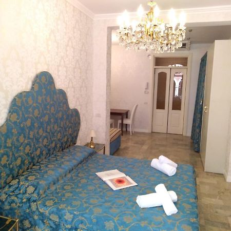 The House On The Canal Венеция Экстерьер фото